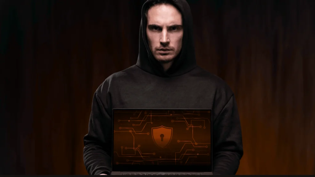 XEye-Network-Security-Expert-on-A-Hacker-Suit
