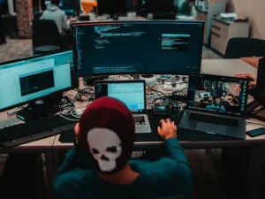 Linux from a hacker perspective - XEye Academy
